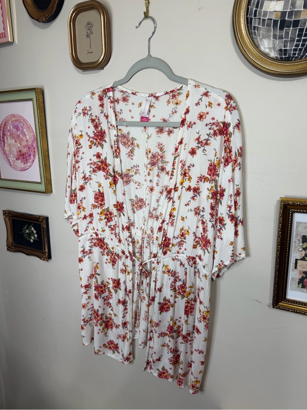 No Boundaries White Floral Open-Front Kimono with Pink and Mustard Blooms